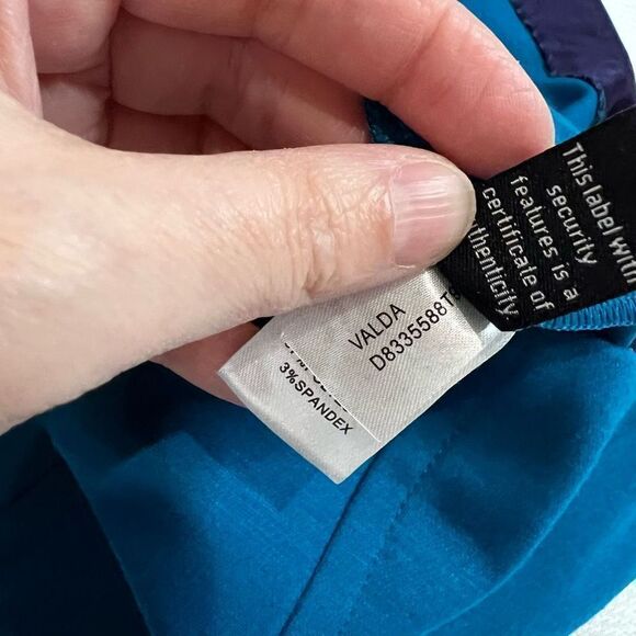 Diane Von Furstenburg Blue Abstract Neckline Dress. - Picture 9 of 10